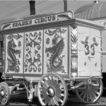 2021-05-18-roulotte-spark-circus-c-svere-o-braathen-circus-collection-bnp9023v1