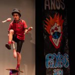 2022-04-26-clown-jongleur-sur-rola-bola-payasos-sin-fronteras-leonoticias