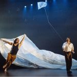2025_04_05 acrobate et Stéphane Gentilini Paperplane_Théâtre advienne que pourra