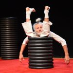 2025_12_05 personnage flexible Toyo_Les colporteurs