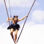 2026_04_09 corde volante acrobate italienne probablement BluCinque