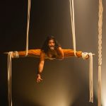 2026_05_10 grand écart aérien Cia Devir Isso nao e um numéro de circo_Thais Lima