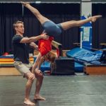 2026_06_24 duo porté élèves École de cirque de Verdun_Valérie Mazataud Le Devoir