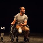 2026_07_23 interprète et fauteuil roulant Mr Patate Cie Bancale_Sébastien Armengol