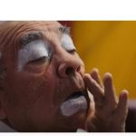 2026_10_06 documentaire chilien Habia una vez clown qui se maquille