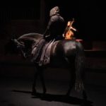 2026_10_13 cheval et violoncelliste Tombeau pour un cheval dOrgueil Zingaro_Sacha Golgerber